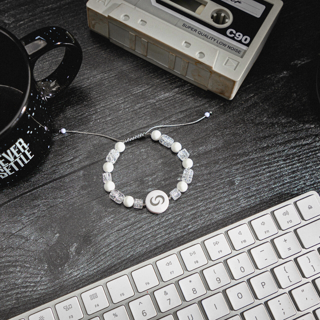 White NFC Pendant on the desk