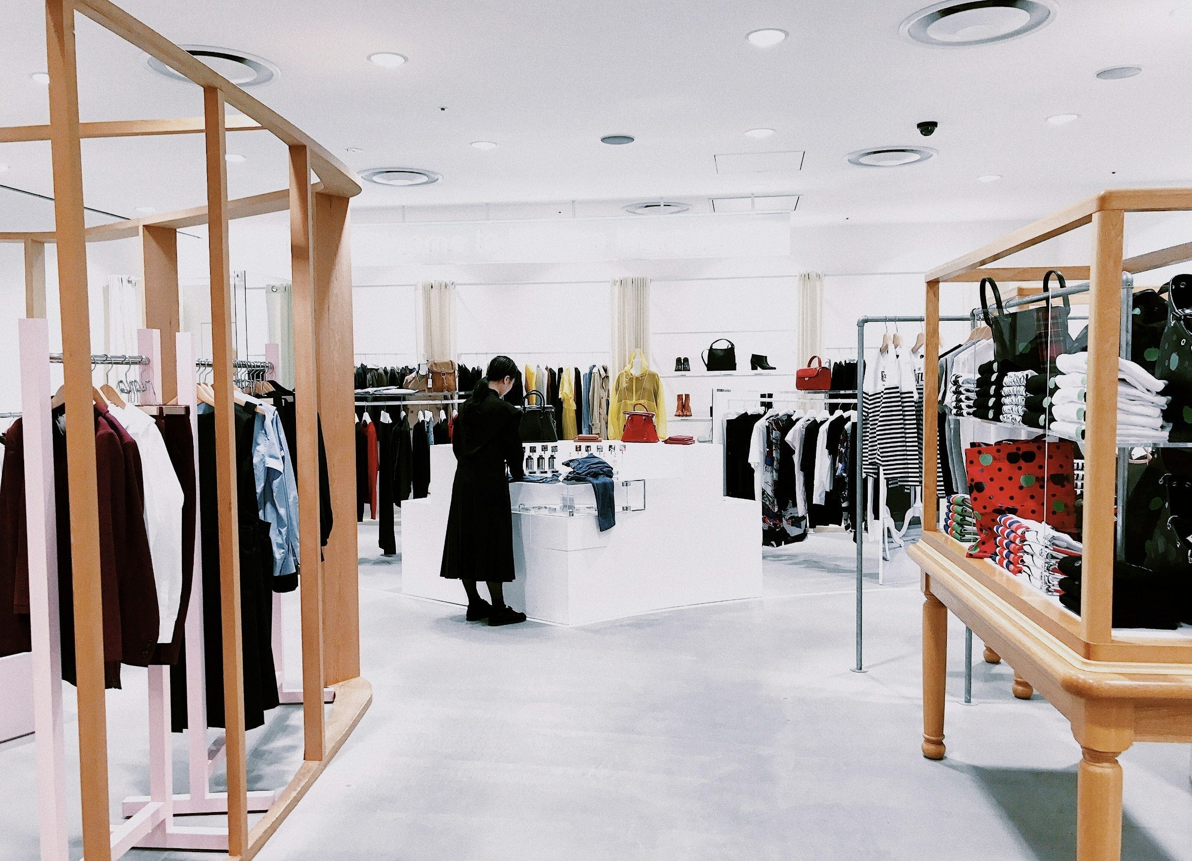 Digital Business Cards for Retail